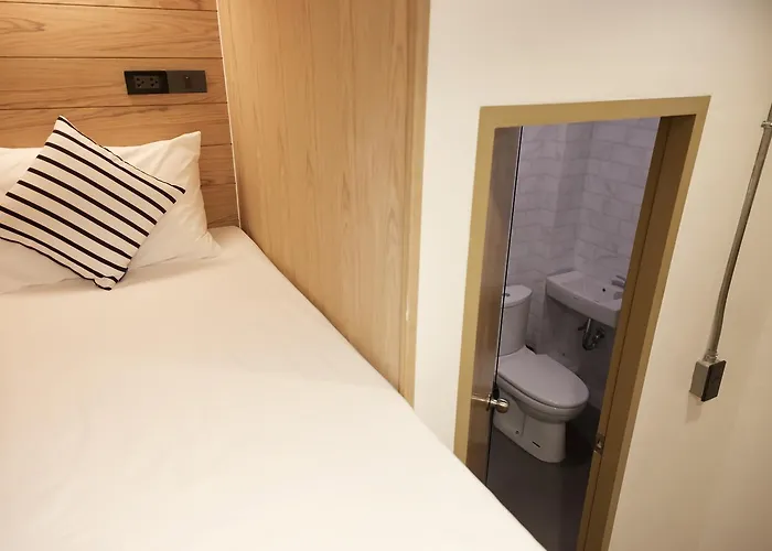 Vann Boutique House Hostel Bangkok