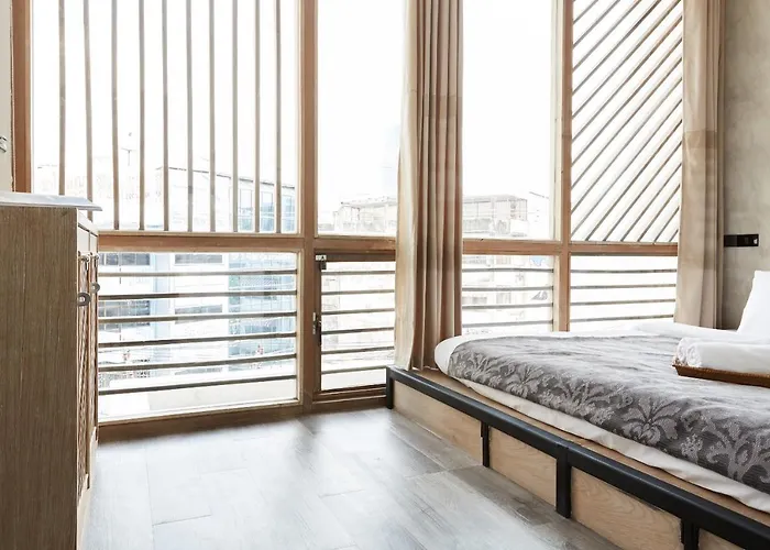 Vann Boutique House Hostel